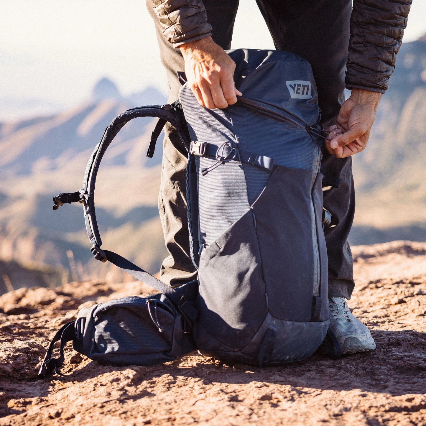 32L Men's Hiking Pack - US 3917