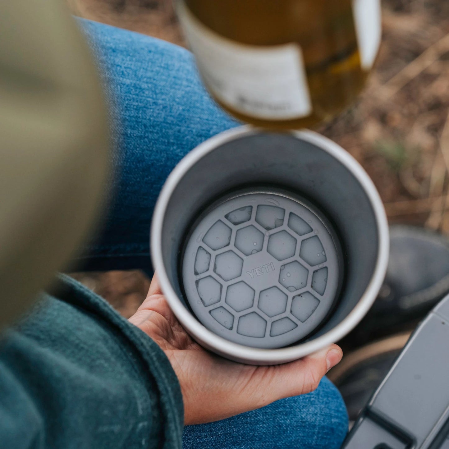 Wine Chiller - US 8204