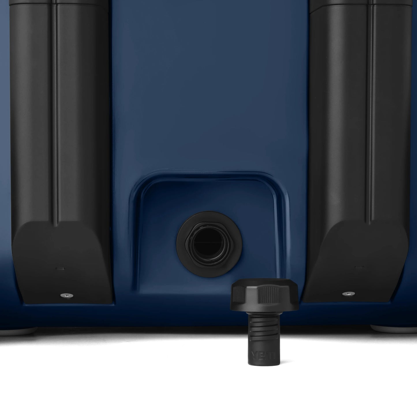 32 Wheeled Cooler - US 1164