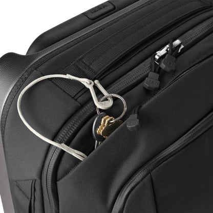 35L/22" Carry-On Luggage - US 2065